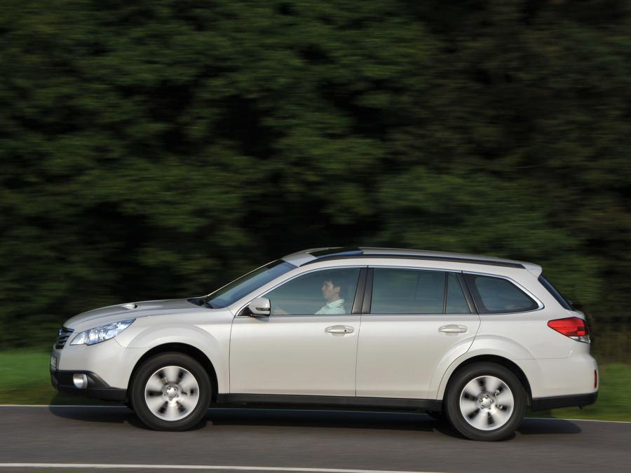  Subaru Outback 2.0D 2009 года  (фото 6 из 15)